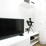 Lotta Apartment *